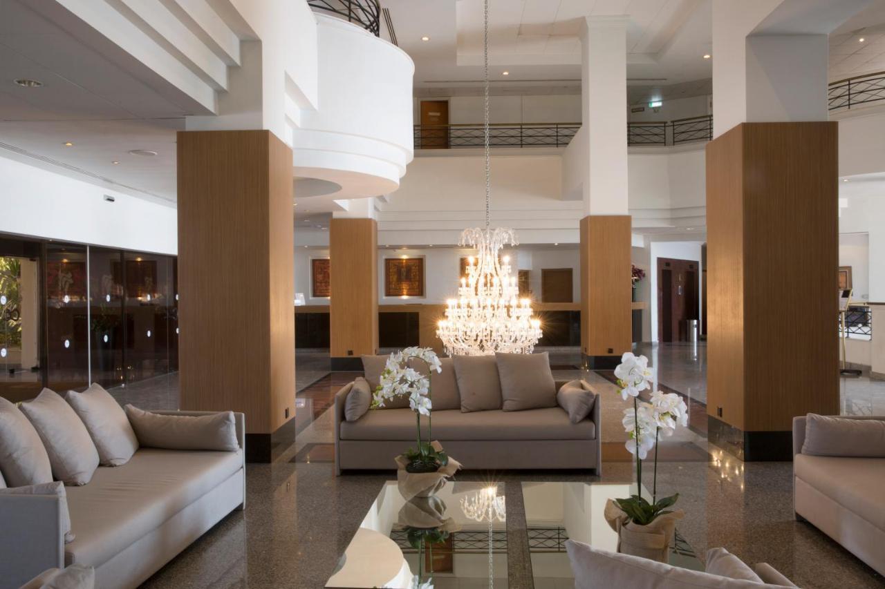 Venus Beach Hotel Paphos Esterno foto Lobby